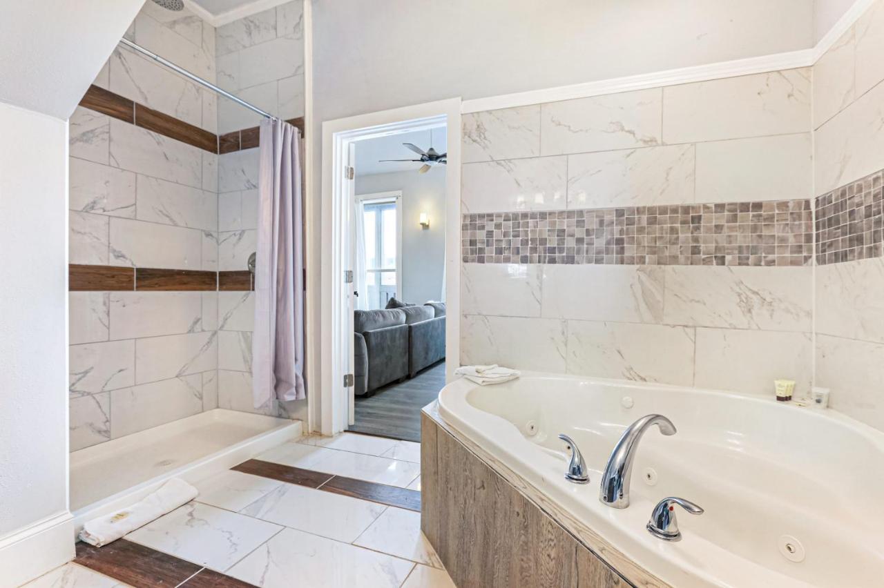 Appartamento 5Br Penthouse With Amenities Near Fq New Orleans Esterno foto